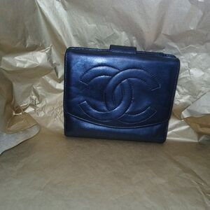 CHANEL Navy Leather Wallet